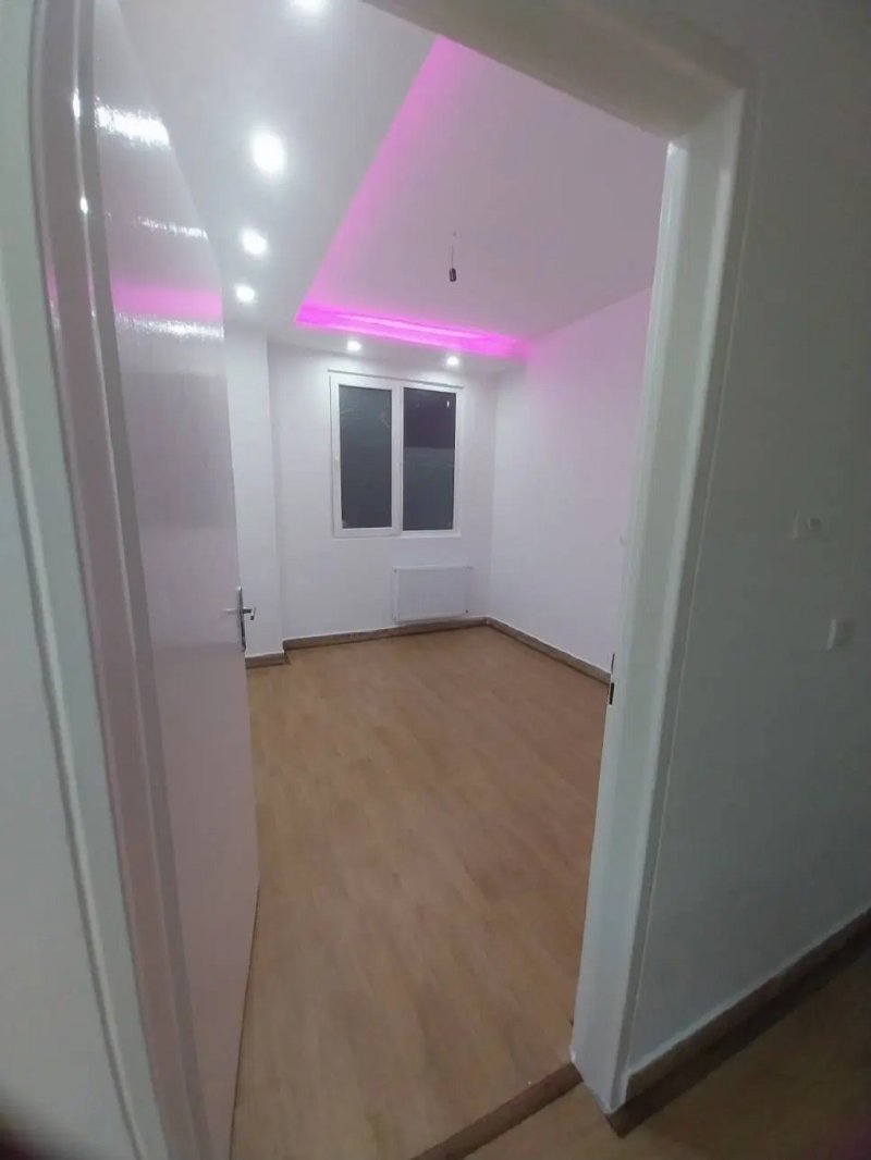 آپارتمان 84 متری دو خوابه در فاز 2 پرند15219045359