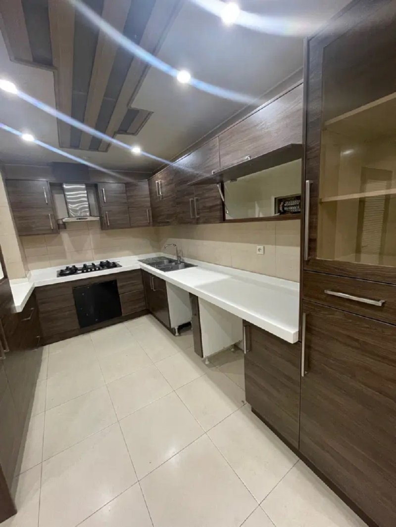 آپارتمان 160 متری سه خوابه در سعادت آباد تهران15220245374