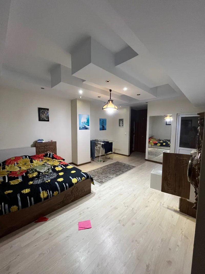 آپارتمان 300 متری چهارخوابه در جهانشهر کرج15244745605