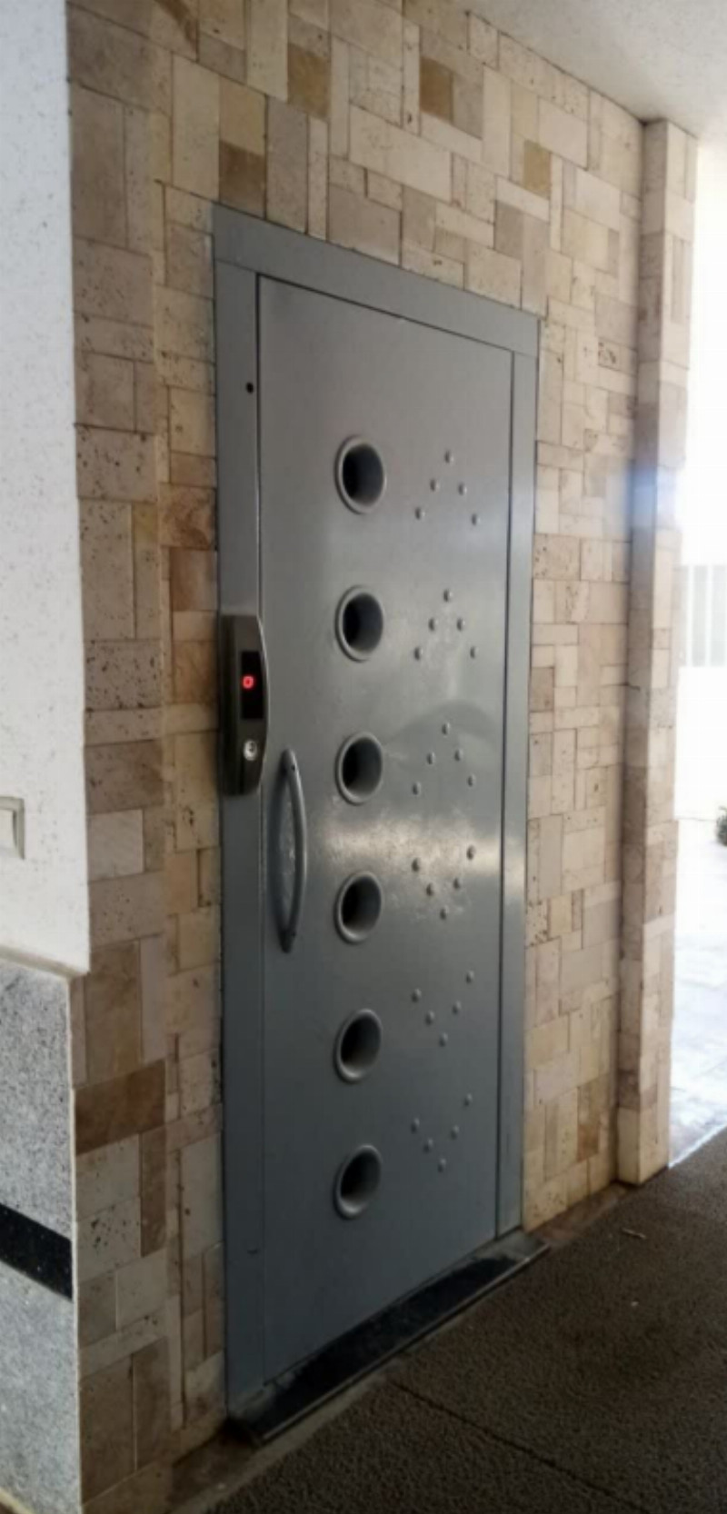 آپارتمان 100 متری دو خوابه در سلمانشهر ( متل قو )1266154565