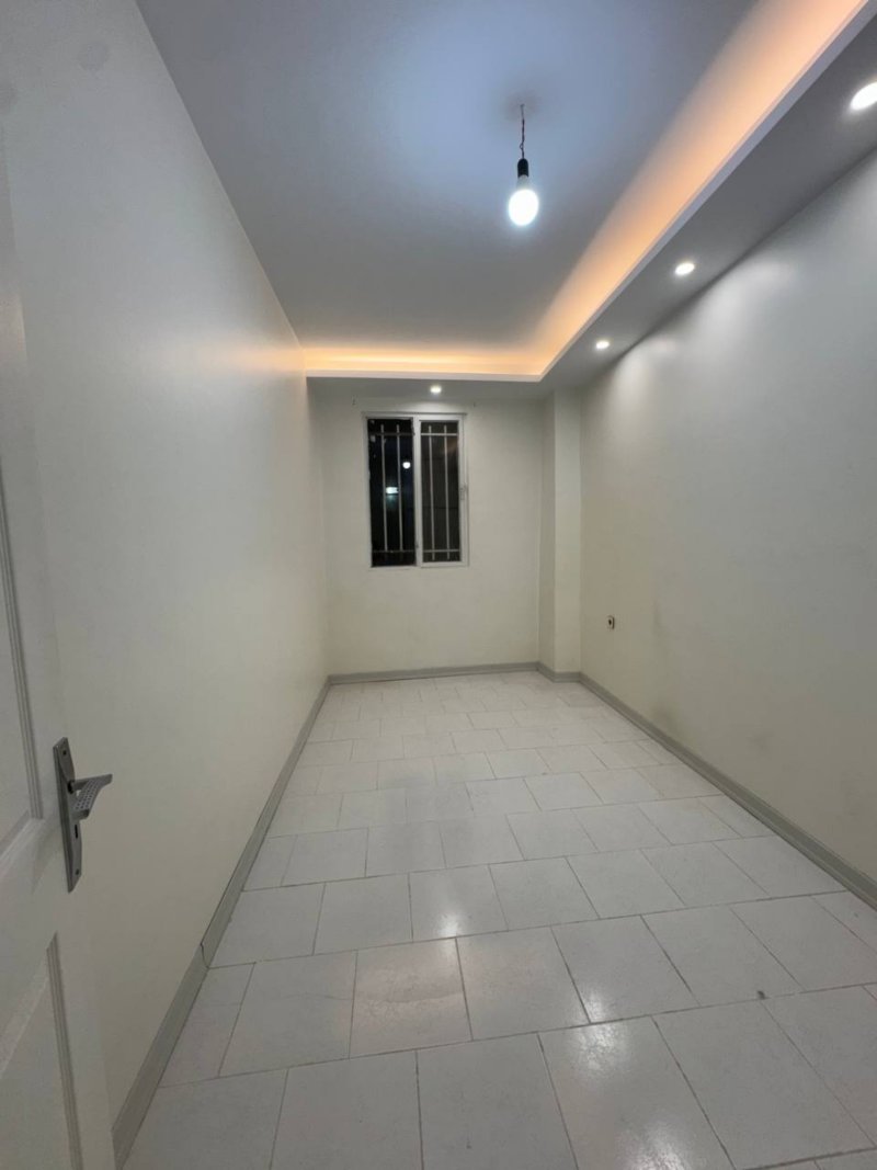آپارتمان 95 متری دو خوابه در خیابان تعاون شهریار15260745832