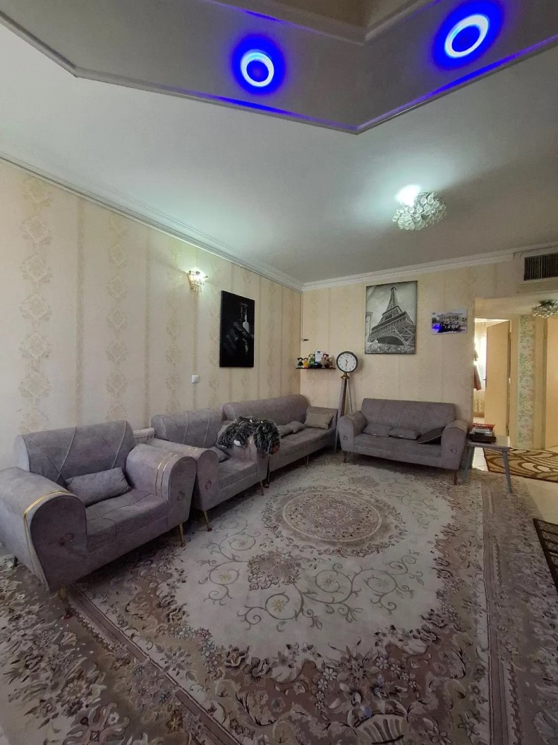 آپارتمان 64 متری دو خوابه در فاز 1 پرند