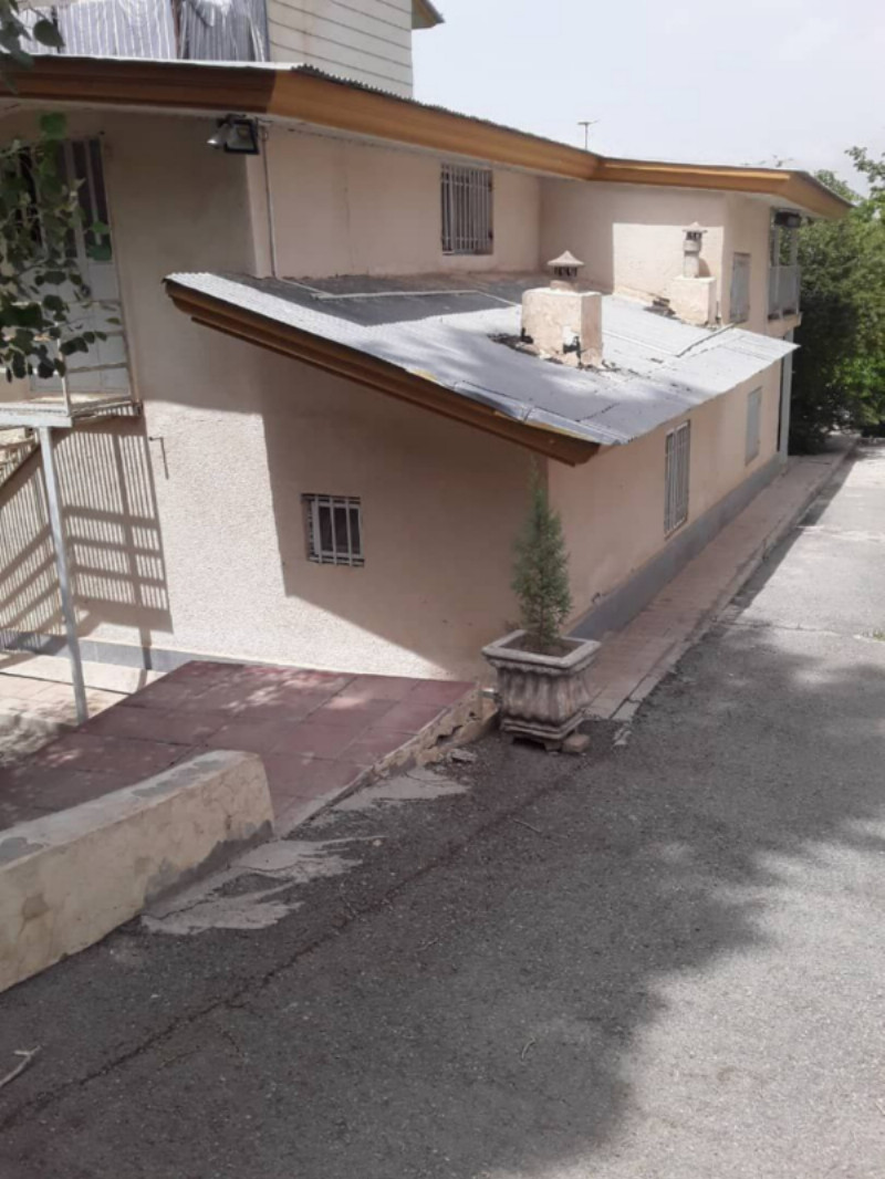 ویلا 950 متری در کلوندر طالقان1266234595