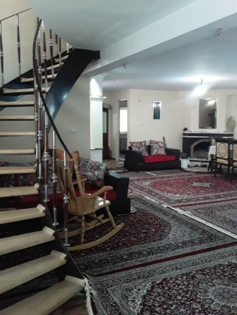 ویلا 950 متری در کلوندر طالقان1266234596