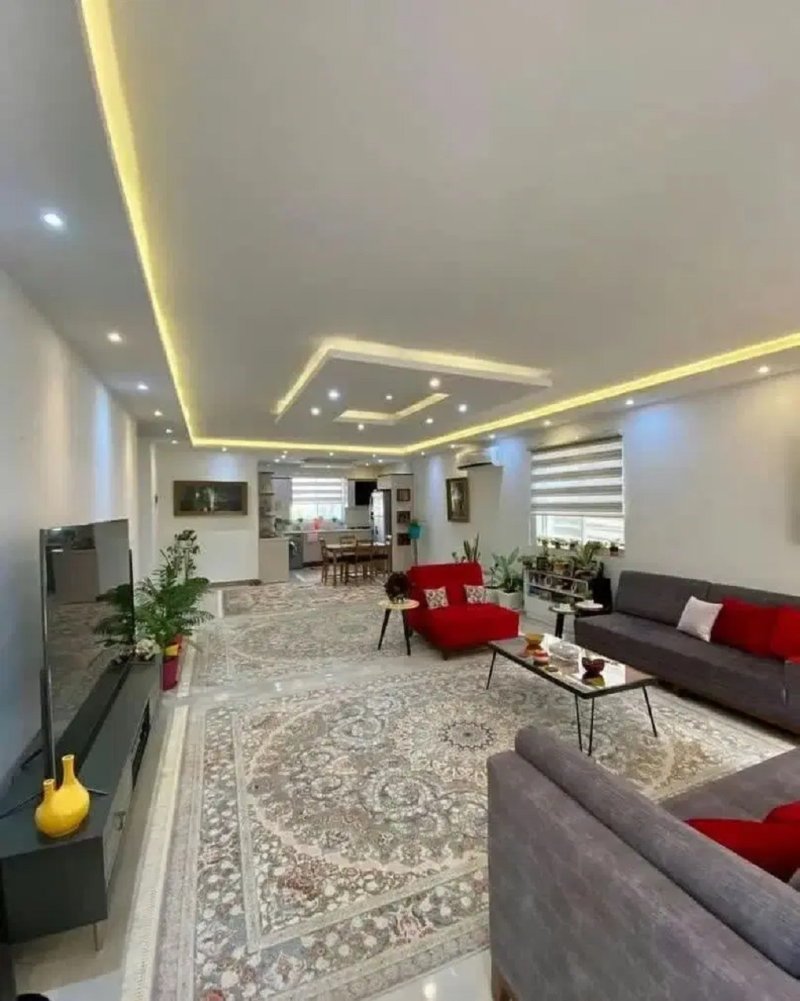 ویلا 210 متری سه خوابه در ساری15278546005
