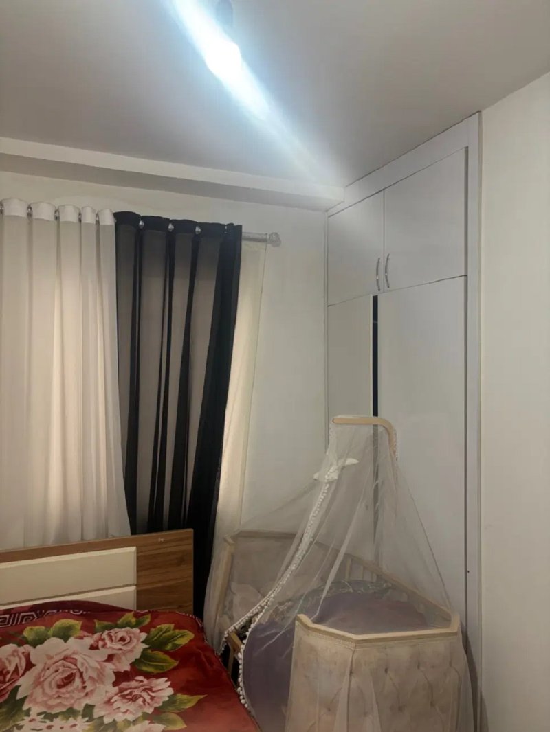 آپارتمان 95 متری دو خوابه در باهنر رشت15295046126