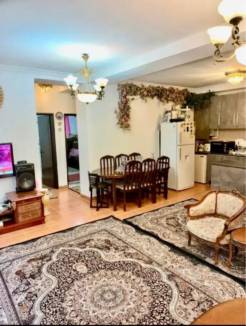 آپارتمان 88 متری دو خوابه در باهنر رشت15295846137