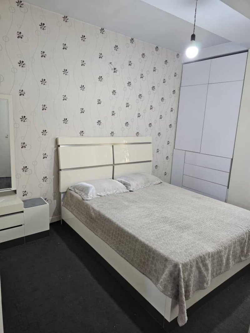آپارتمان 61 متری یک خوابه در فاز 2 اندیشه15298346185