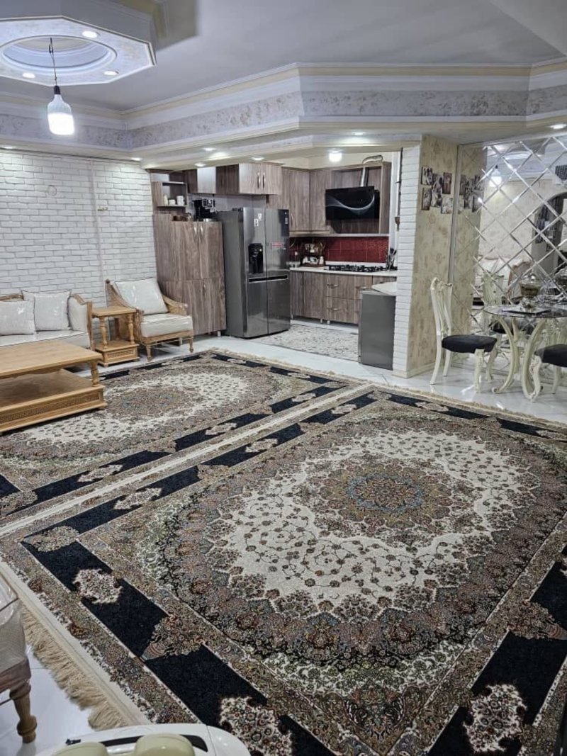 آپارتمان 61 متری یک خوابه در فاز 2 اندیشه15298346188