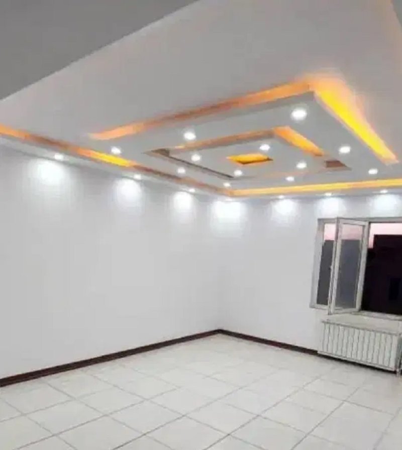 آپارتمان 82 متری دو خوابه در فاز 6 پرند