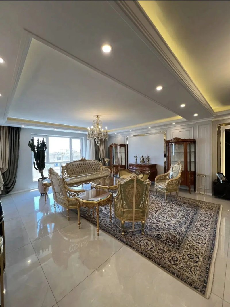 آپارتمان 130 متری سه خوابه در جنت آباد مرکزی تهران