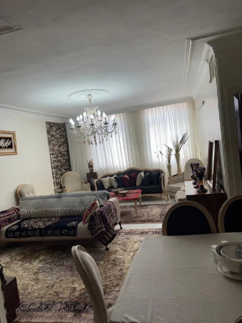 آپارتمان 61 متری یک خوابه در نبردشمالی تهران15328846388