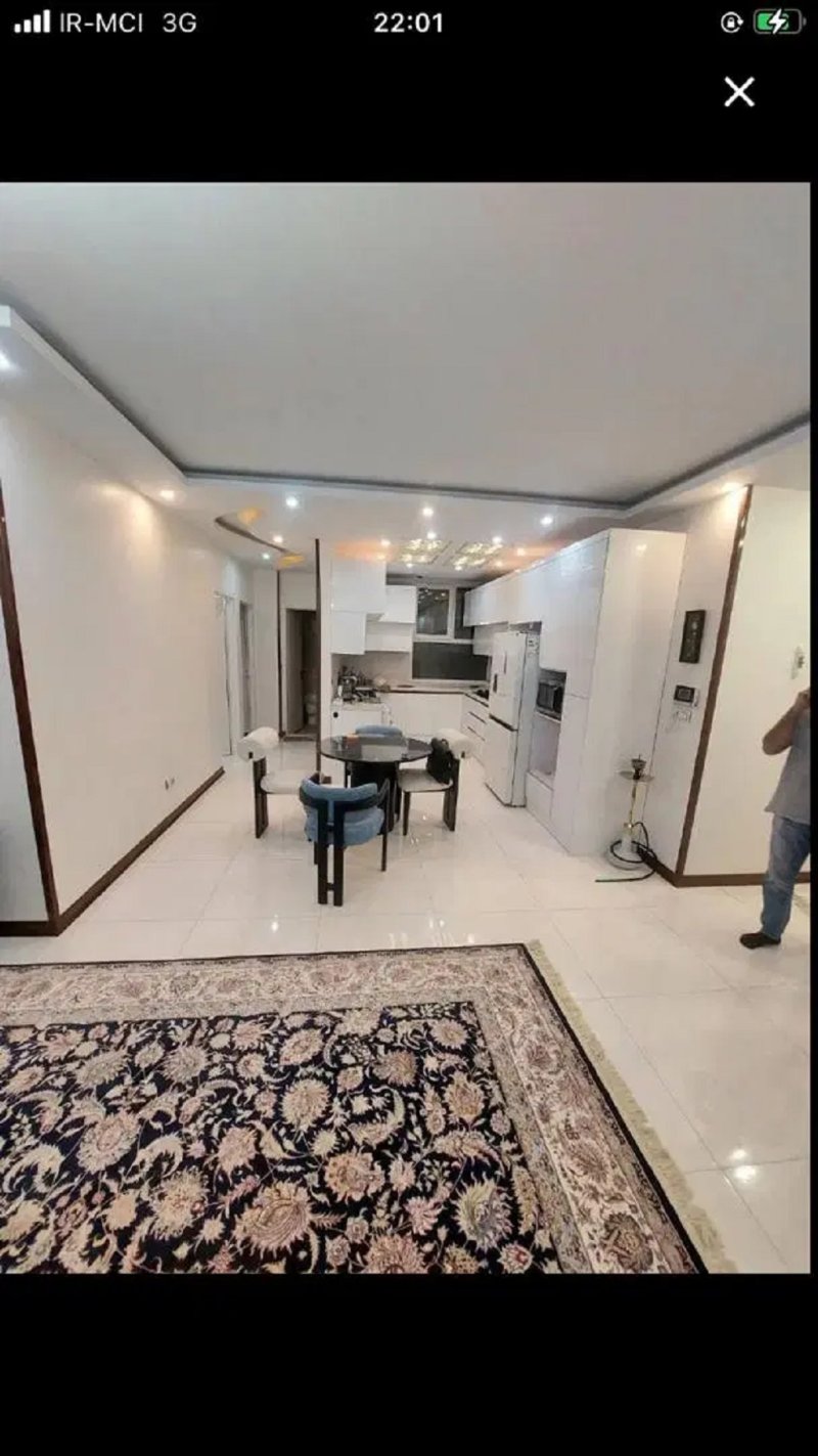 آپارتمان 98 متری دو خوابه در شاهین تهران