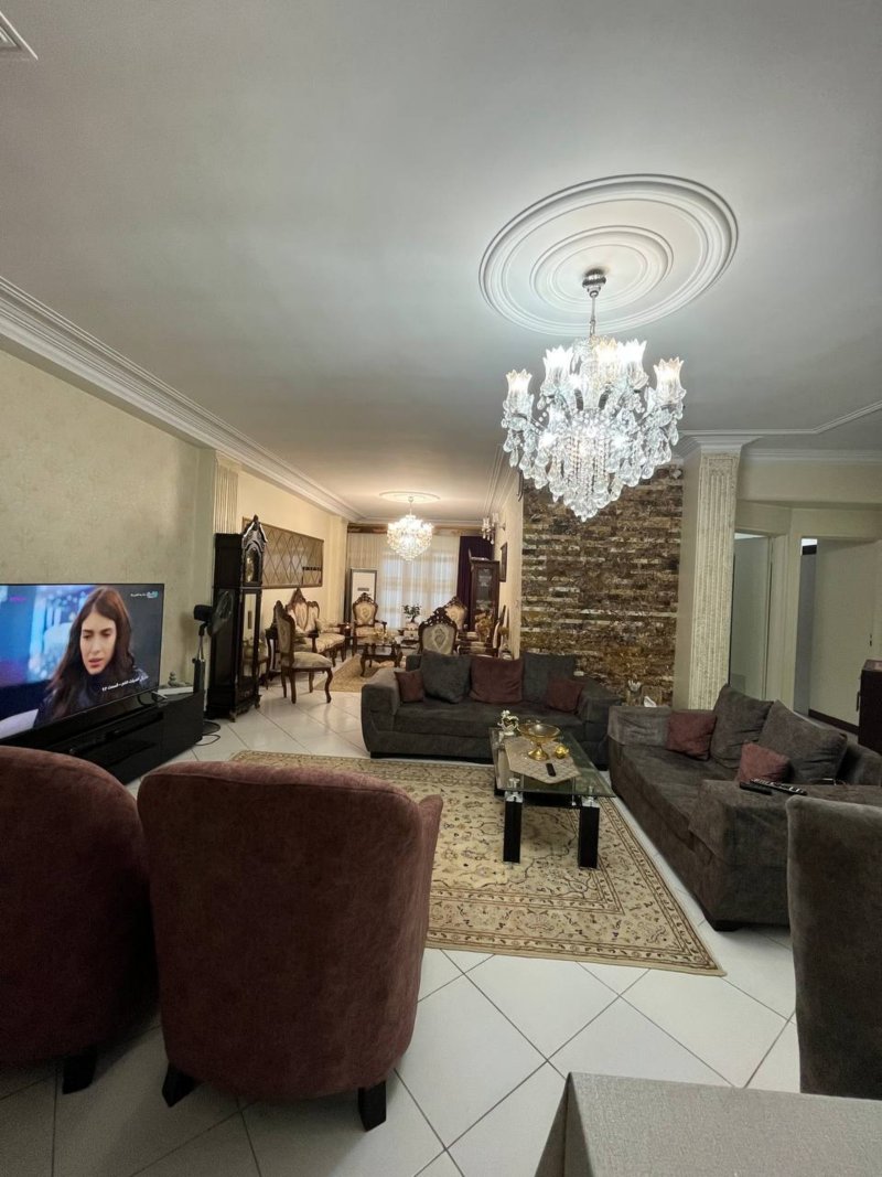 آپارتمان 98 متری دو خوابه در طرشت تهران15369746707