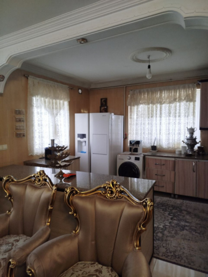 آپارتمان 81 متری دو خوابه در ملایر1266474677