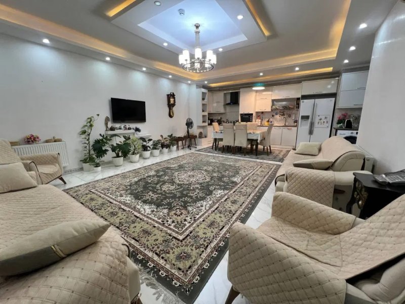 آپارتمان 105 متری دو خوابه در معلم رشت15373146780