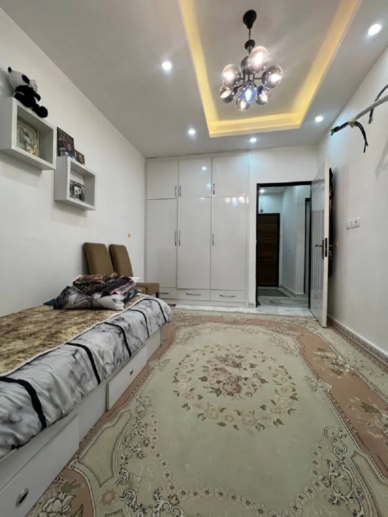 آپارتمان 105 متری دو خوابه در معلم رشت15373146781