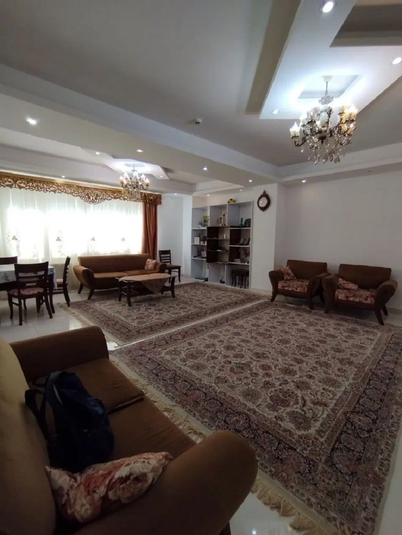 آپارتمان 124 متری سه خوابه در گلباغ نماز رشت