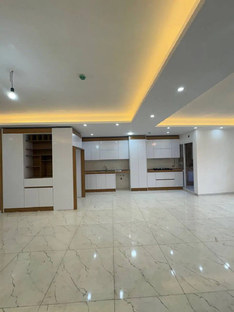 آپارتمان 155 متری سه خوابه در معلم رشت15373946792