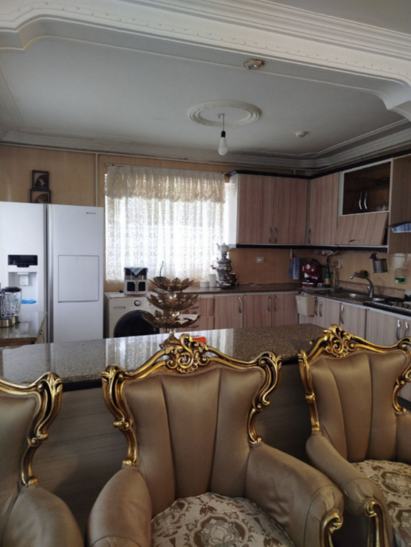 آپارتمان 81 متری دو خوابه در ملایر1266474680