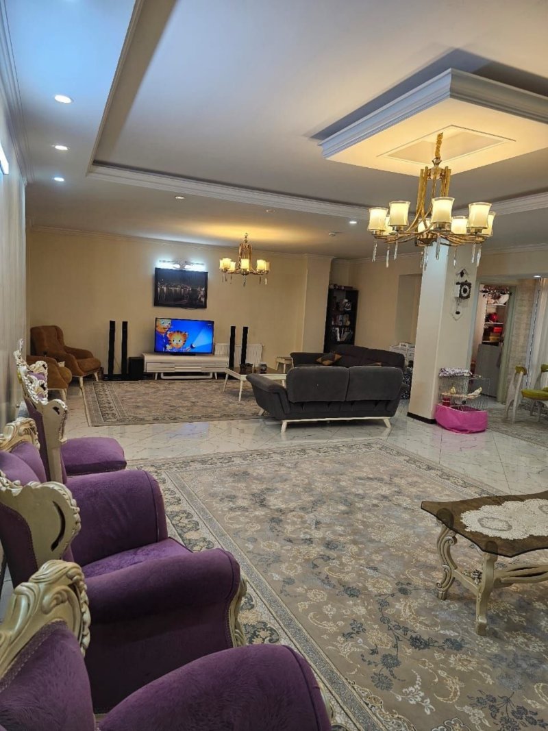 آپارتمان 115 متری دو خوابه در شادآباد تهران15384346881