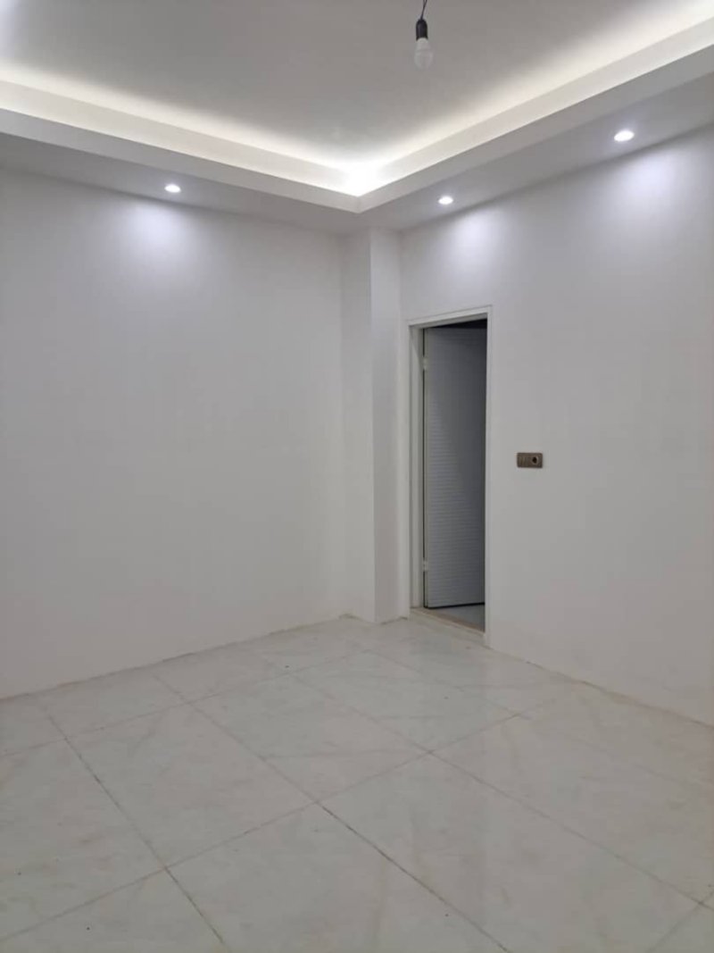 آپارتمان 134 متری سه خوابه در فاز 2 اندیشه