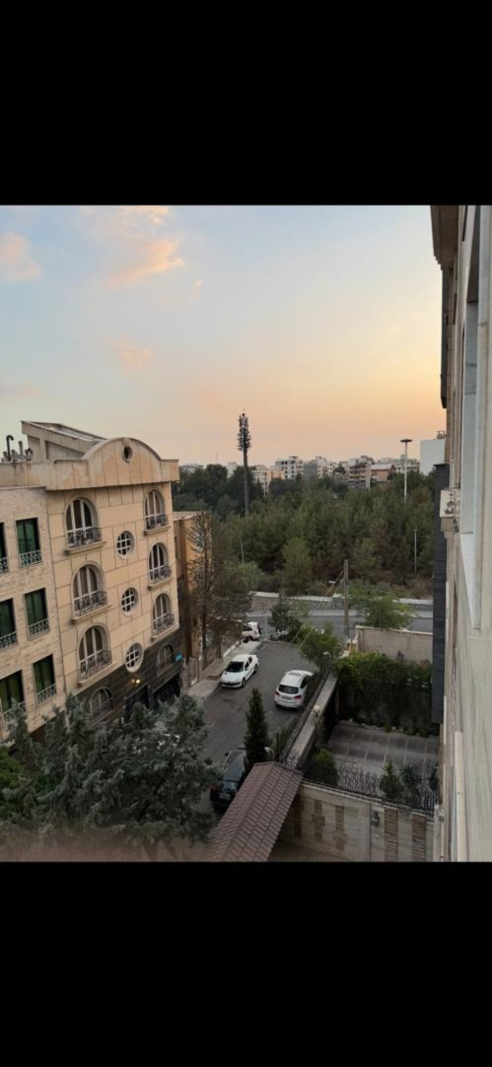 آپارتمان 112 متری دو خوابه در سعادت آباد تهران15388346947