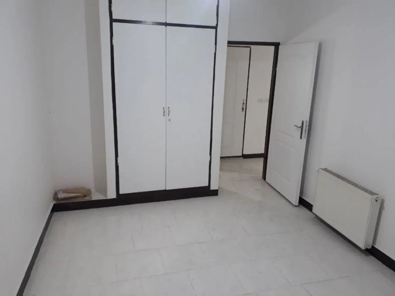 آپارتمان 58 متری یک خوابه در بلوار زرافشان اسلام شهر15400447026