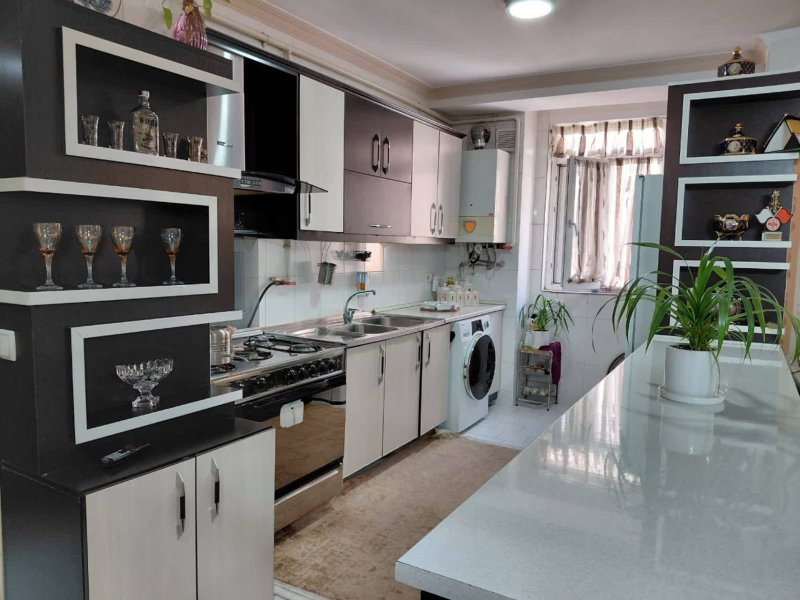 آپارتمان 77 متری دو خوابه در بلوار خلیج فارس یزد15404747067