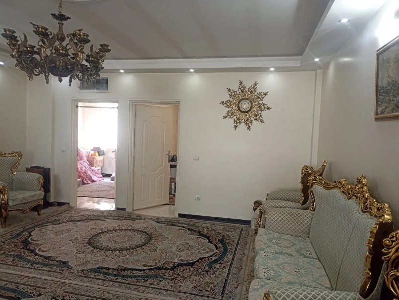 آپارتمان 85 متری دو خوابه در افسریه تهران15415747213