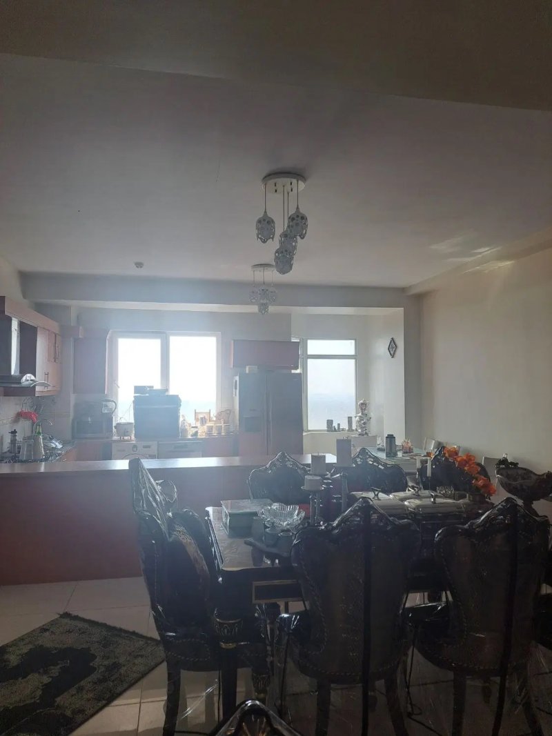 آپارتمان 160 متری سه خوابه در حشمتیه تهران