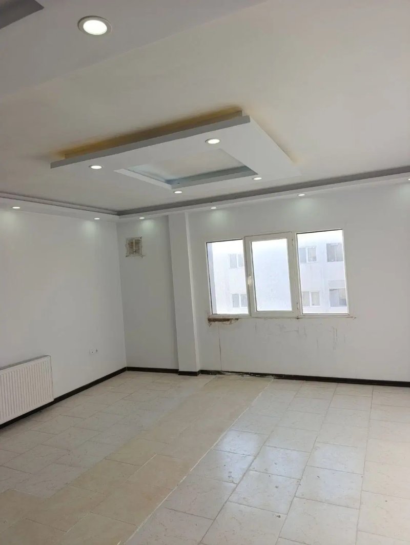 آپارتمان 84 متری دو خوابه در فاز 2 پرند