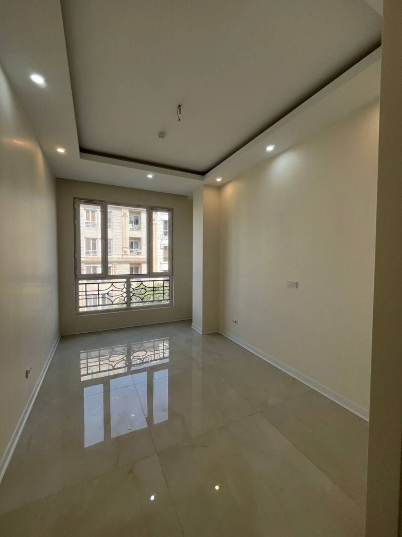 آپارتمان 95 متری دو خوابه در جنت آباد تهران15428647350