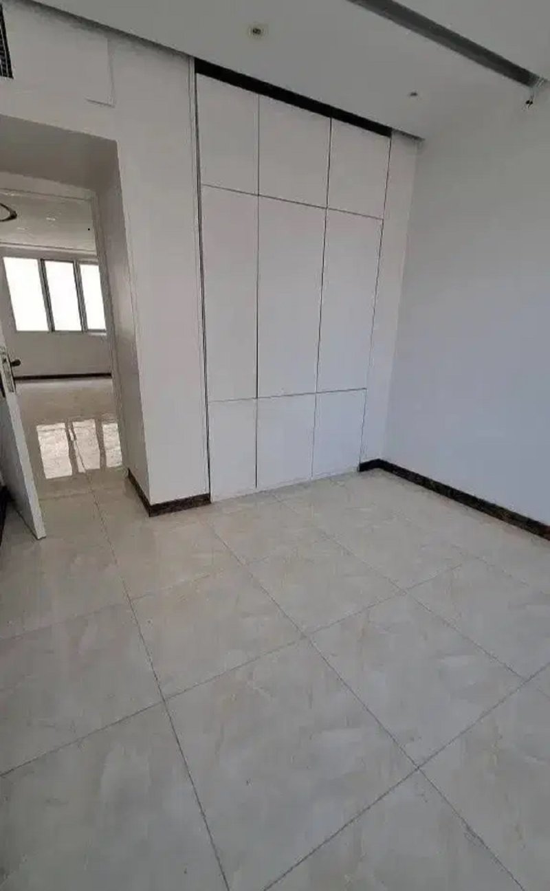 آپارتمان 92 متری دو خوابه در شکوفه تهران