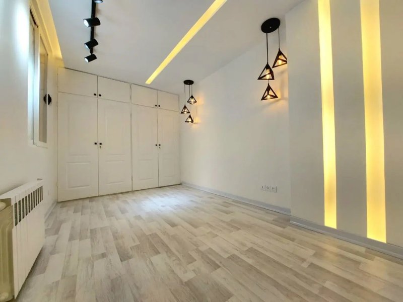 آپارتمان 133 متری سه خوابه در طرشت تهران15441247569