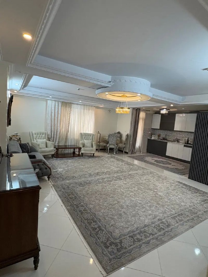 آپارتمان 108 متری سه خوابه در افسریه جنوبی تهران15446247643