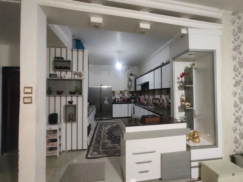 خانه 175 متری چهارخوابه در کشمیری مشهد
