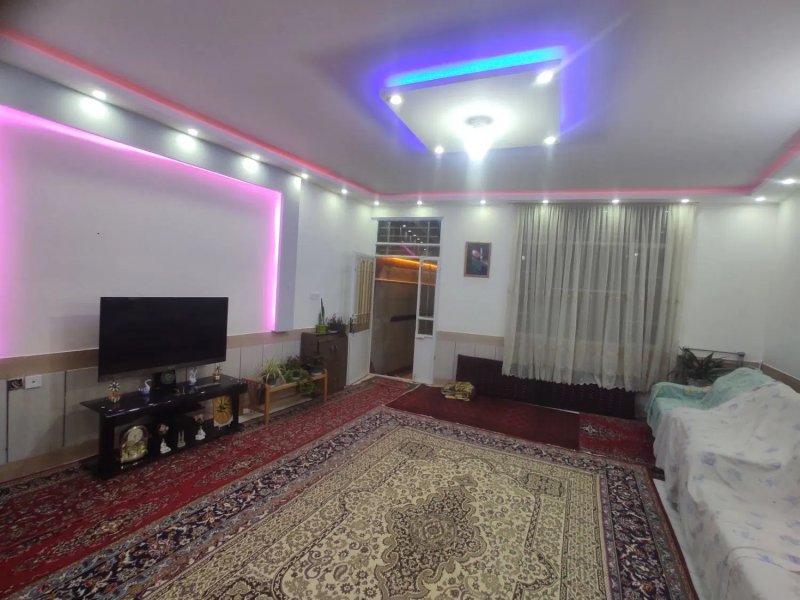 خانه 100 متری یک خوابه در کشمیری مشهد15447747669