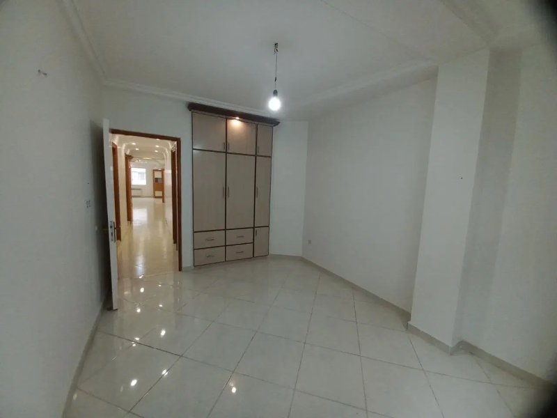 آپارتمان 130 متری سه خوابه در کاکتوس رشت15459347819