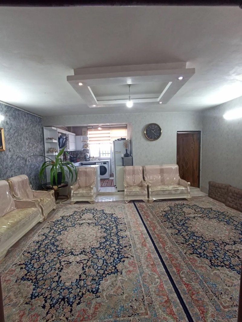 آپارتمان 90 متری دو خوابه در خیابان شقایق مشهد