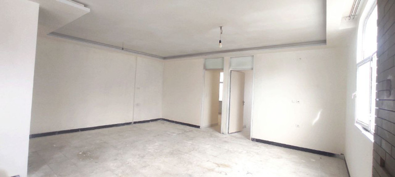 آپارتمان 83 متری دو خوابه در ملایر124556479