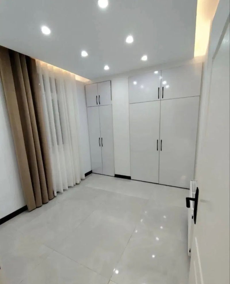 آپارتمان 84 متری دو خوابه در فاز 2 پرند15470847910