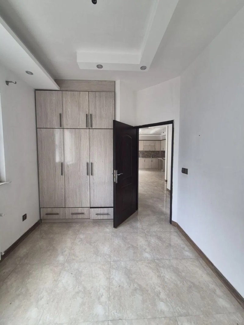 آپارتمان 82 متری دو خوابه در گلسار رشت15487148074