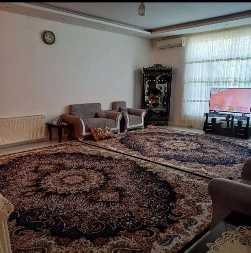 خانه 200 متری دو خوابه در گلبهار