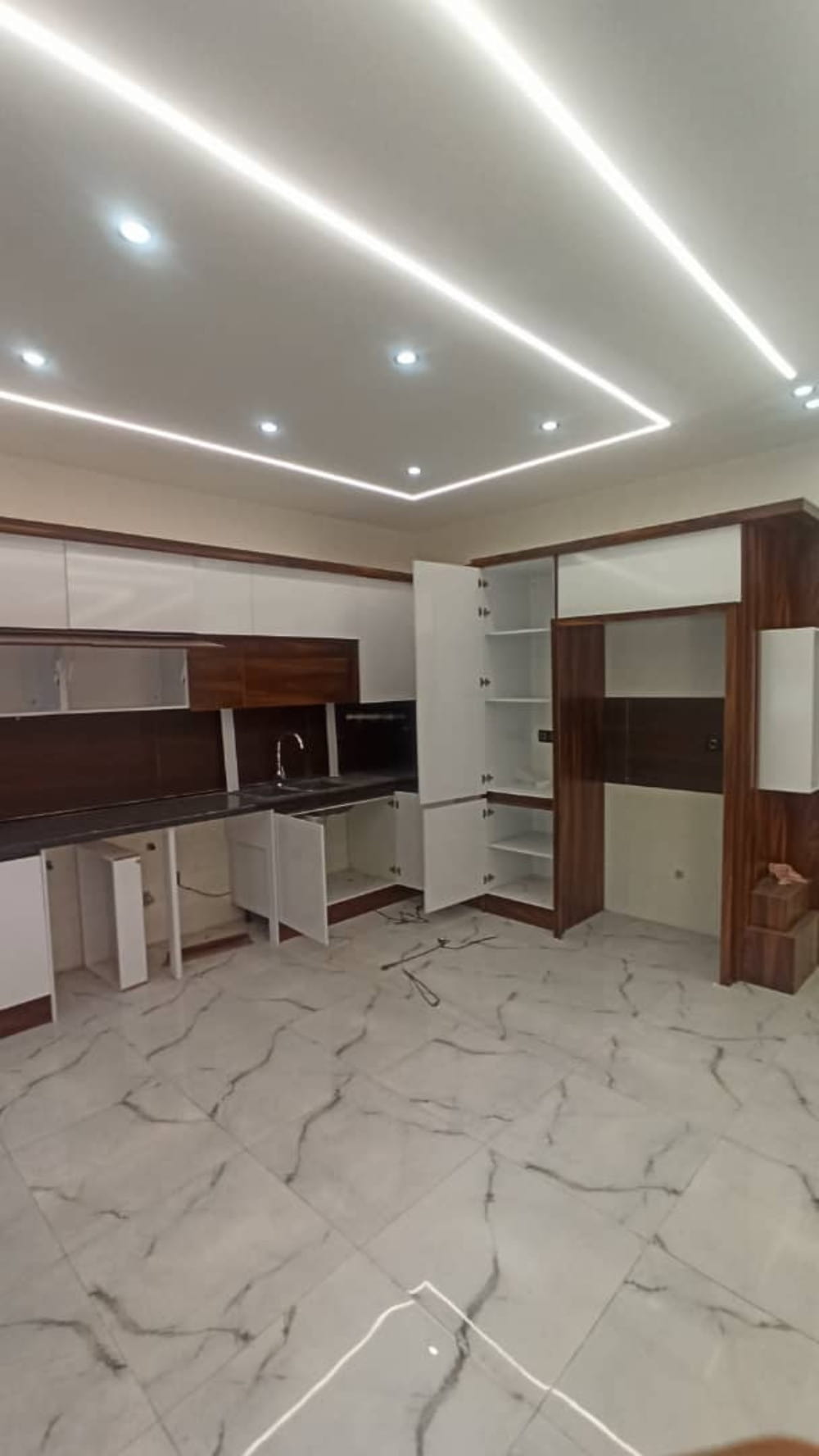 ویلا 220 متری دو خوابه در لشت نشا رشت15496048166