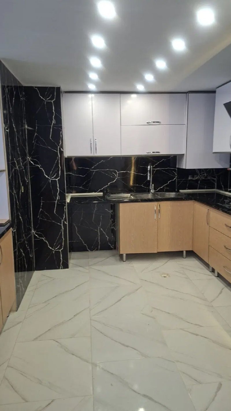 آپارتمان 84 متری دو خوابه در فاز 2 پرند15497848196