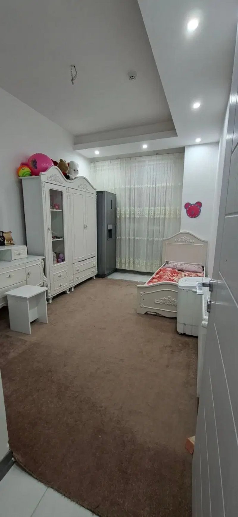 آپارتمان 97 متری دو خوابه در فاز 1 پرند15507348295