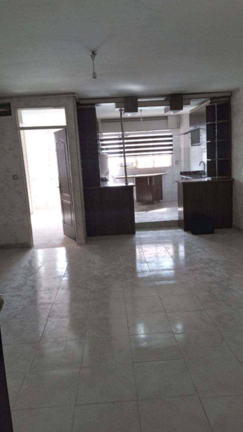 آپارتمان 66 متری یک خوابه در میدان سرو ملایر1267314830