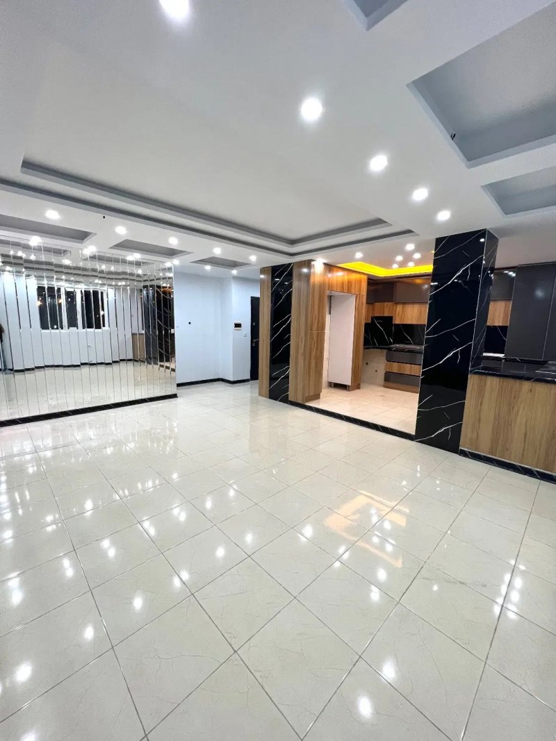 آپارتمان 105 متری دو خوابه در فاز 6 پرند15509648333