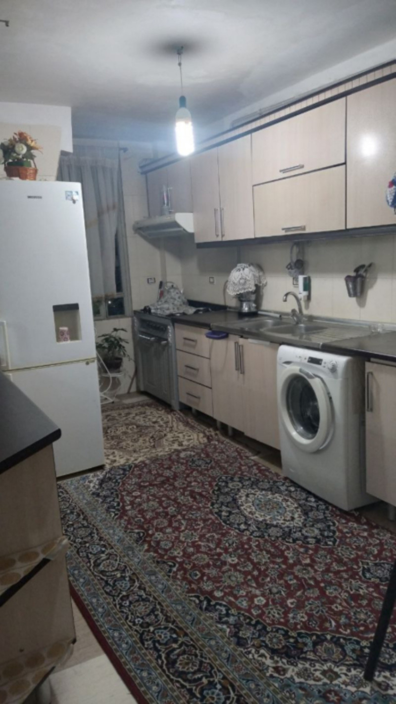 آپارتمان 95 متری دو خوابه در مسکن مهر ملایر1267344840